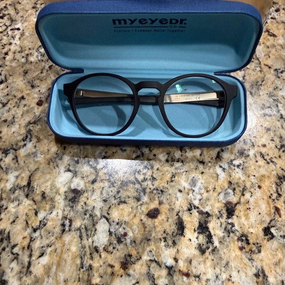 Oakley Accessories - Oakley Black Round Glasses
